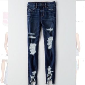 AE Distressed Skinny Jean